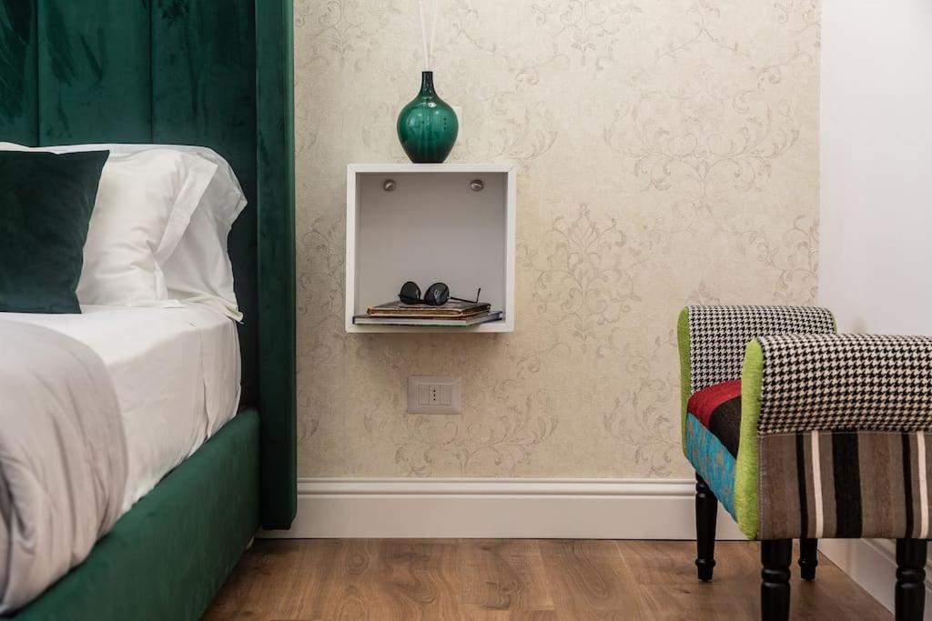 Portico D'Ottavia Lux Apartment โรม ภายนอก รูปภาพ