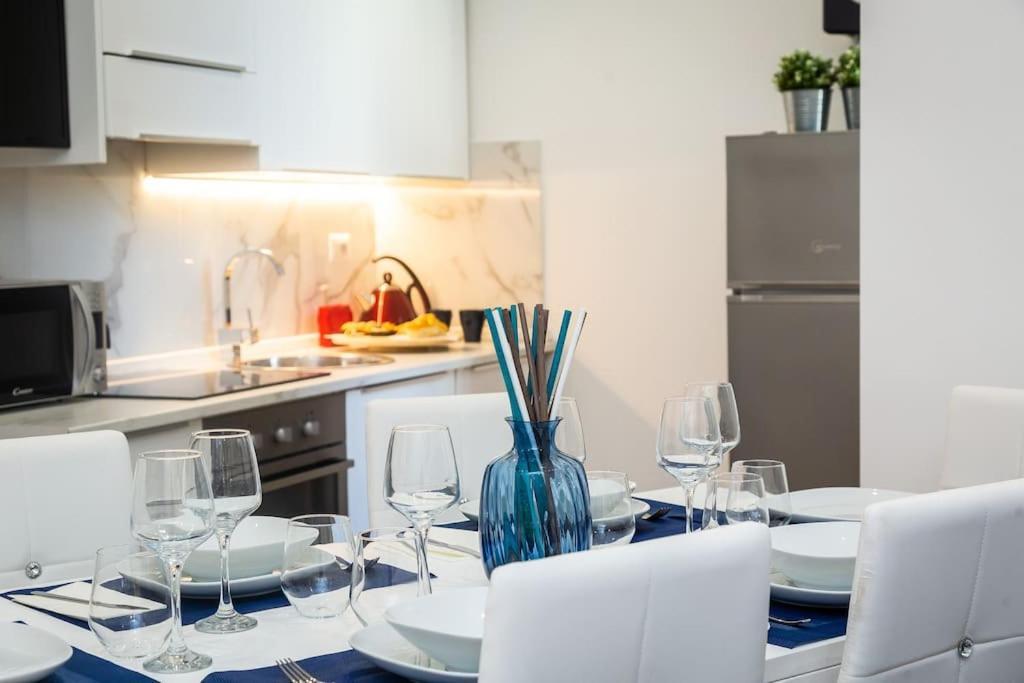 Portico D'Ottavia Lux Apartment โรม ภายนอก รูปภาพ