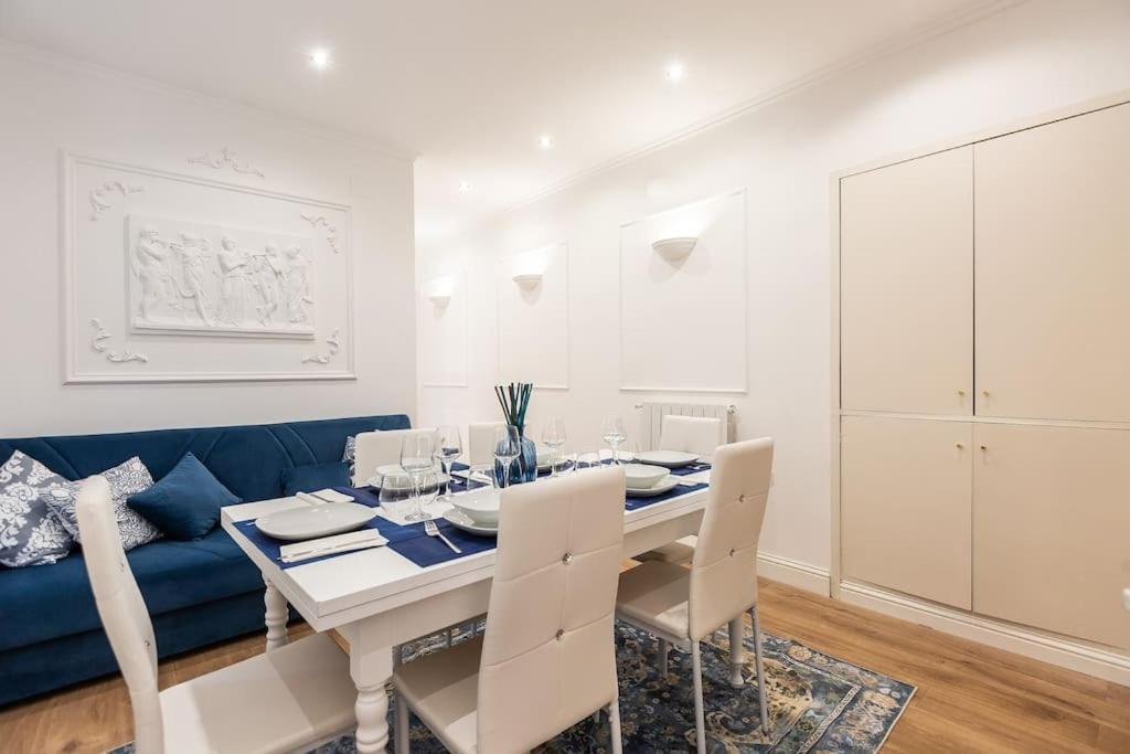 Portico D'Ottavia Lux Apartment โรม ภายนอก รูปภาพ